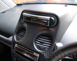 1DIN�}�E���g�L�b�g